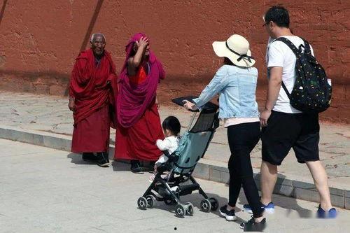 捡漏九色,探寻古玩市场的隐藏珍宝
